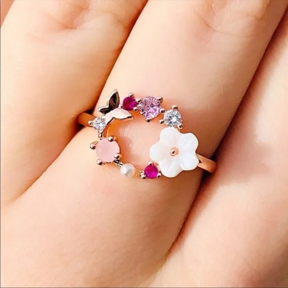 New Women’s Rose Gold Plated Creative Butterfly Ring - Picture 2 of 4